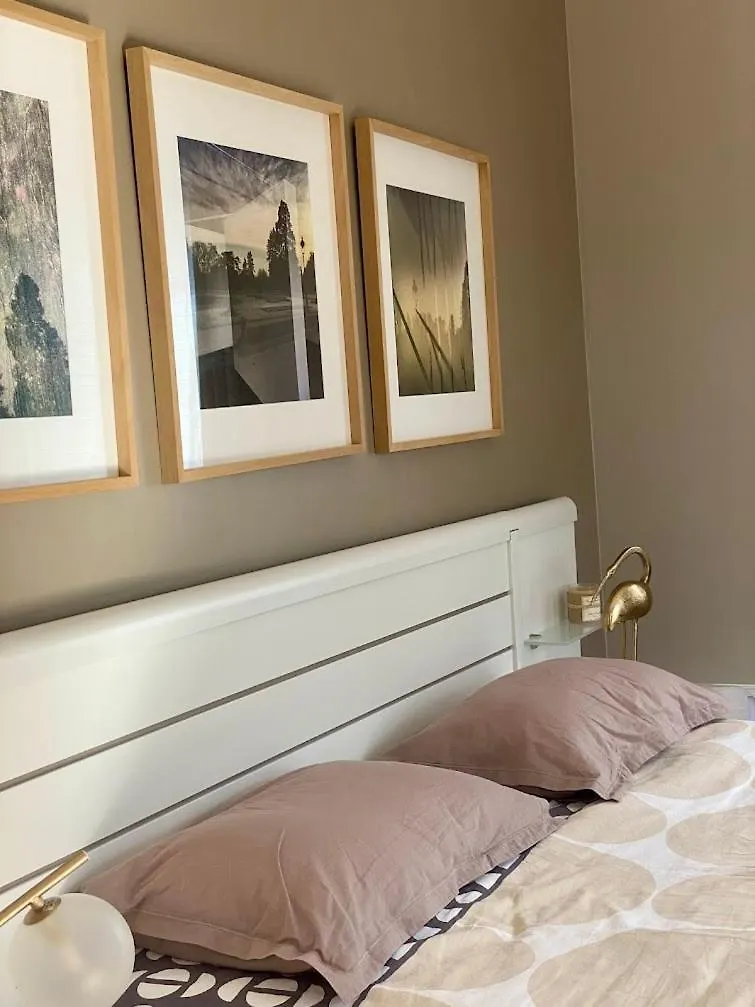 Chambre Viviane Néant-sur-Yvel 0*,  Γαλλία